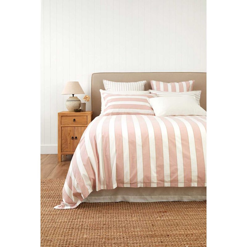 Wallace Cotton After Glow Duvet image number 3